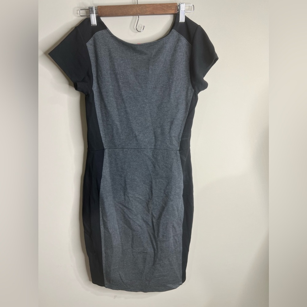 Ruby Ribbon Size Small Black And Gray Shaping Dre… - image 7